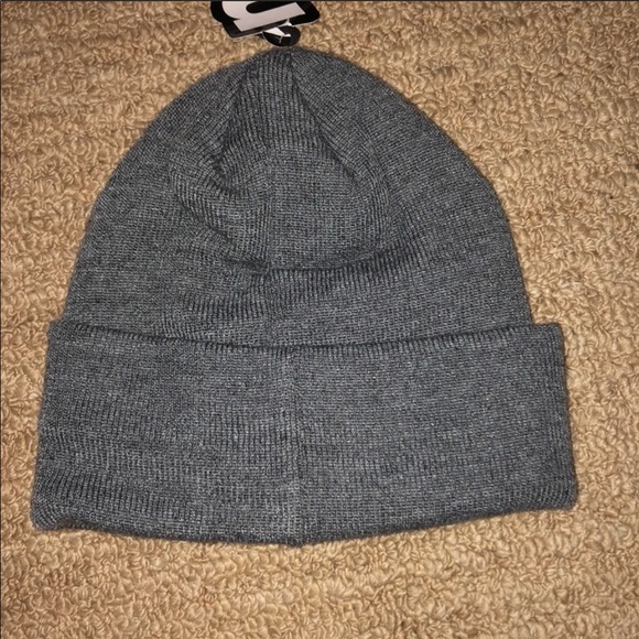 Neff beanie - Picture 2 of 2